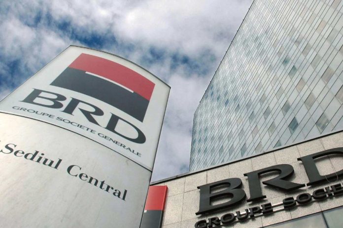Asistență Clienți Urgențe și Suport BRD BRD oferind asistență telefonică rapidă pentru clienți și rezolvare urgențe