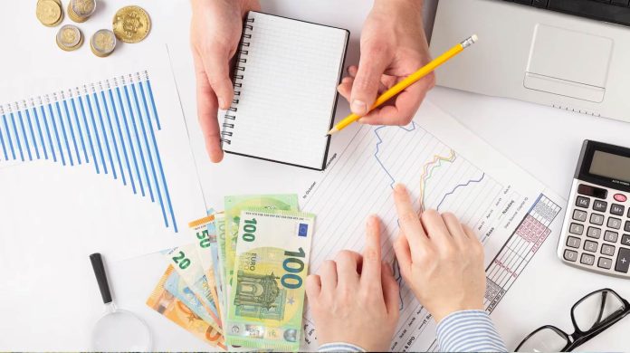 Ghid Accesare Fonduri Europene 2026 Grafic comparativ programe finanțare fonduri europene 2026