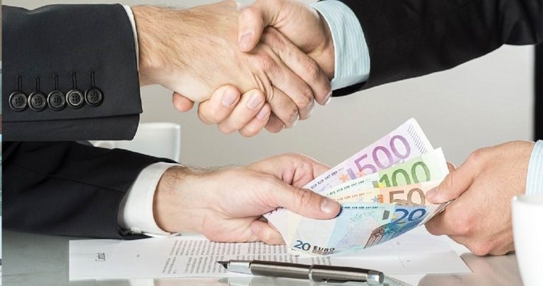 Grafic de aprobare a unui dosar de credit bancar pentru o persoană fizică autorizată